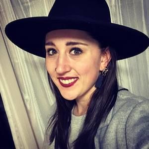 Meet your Posher, Nicole